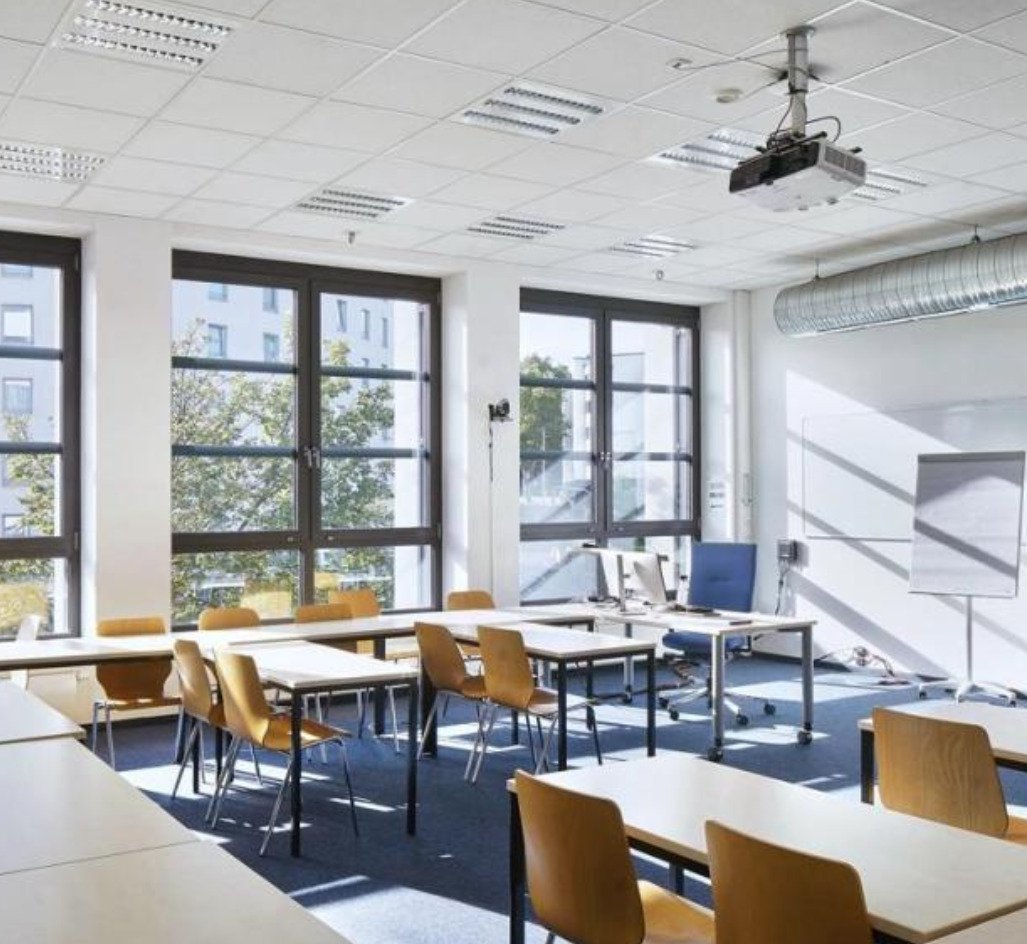 Top-Gewerbefläche am Mainzer Hbf – 435 m² für Büro, Retail oder Gastronomie Top-Gewerbefläche am Mainzer Hbf – 435 m² für Büro, Retail oder Gastronomie