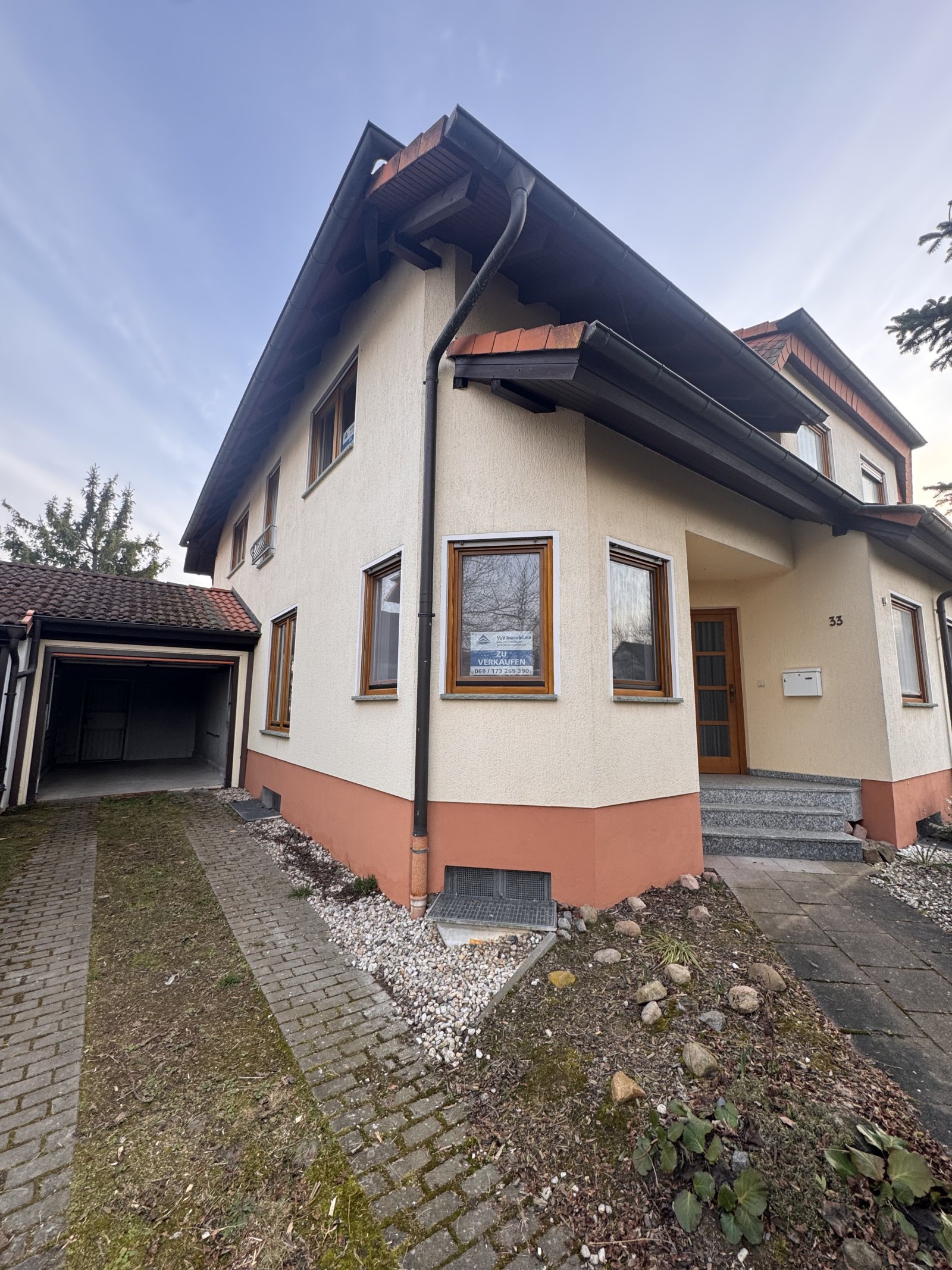Doppelhaushälfte mit Garage in ruhiger Lage von Delitzsch-Selben Doppelhaushälfte mit Garage in ruhiger Lage von Delitzsch-Selben