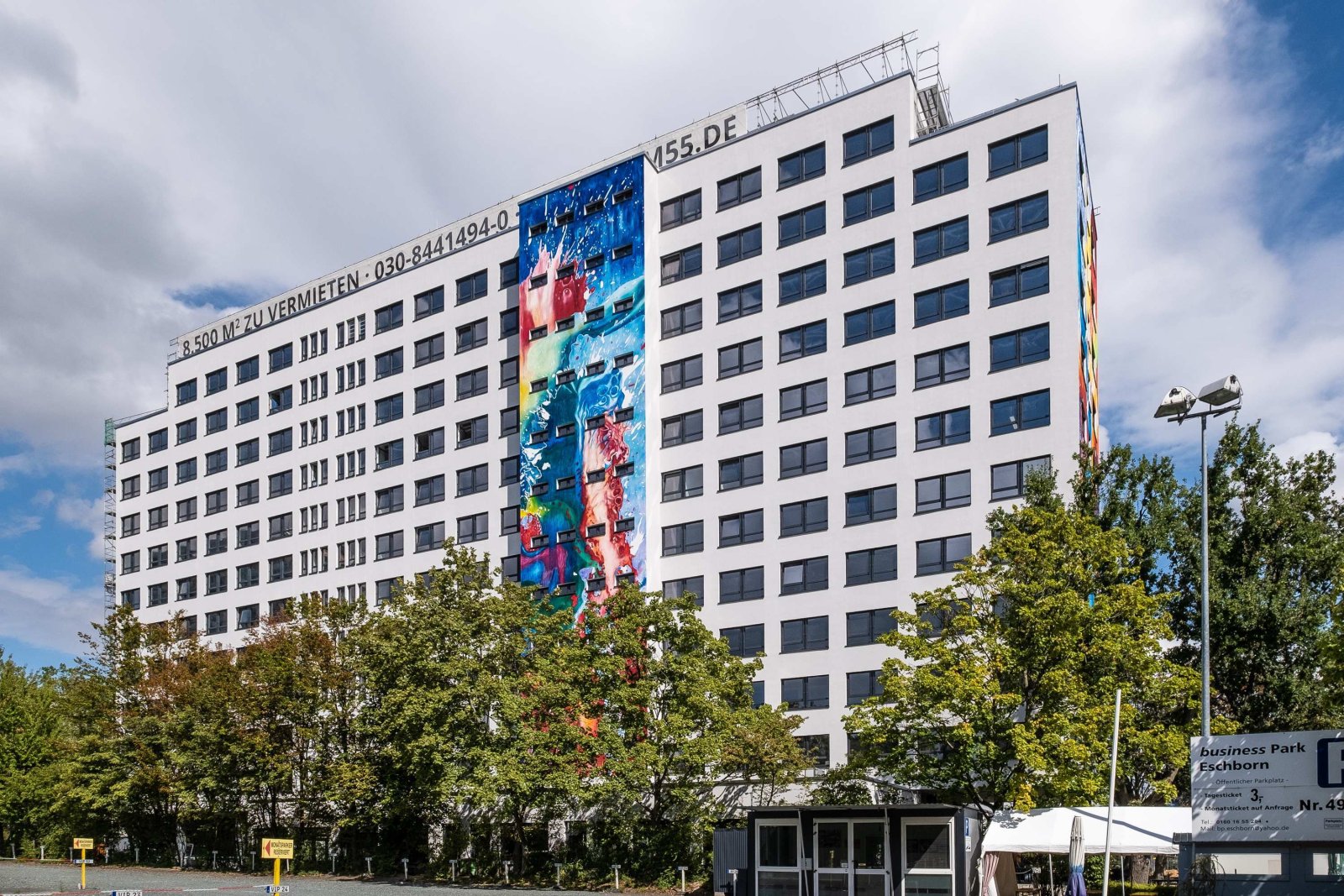 Markantes Bürogebäude Eschborn – individuell gestaltbare Flächen in Top-Lage Markantes Bürogebäude Eschborn – individuell gestaltbare Flächen in Top-Lage