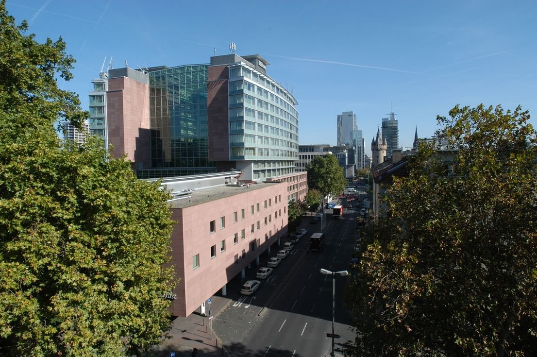 Büro/Praxis nahe Alter Oper – klimatisiert, renoviert, ruhige Innenstadtlage Büro/Praxis nahe Alter Oper – klimatisiert, renoviert, ruhige Innenstadtlage