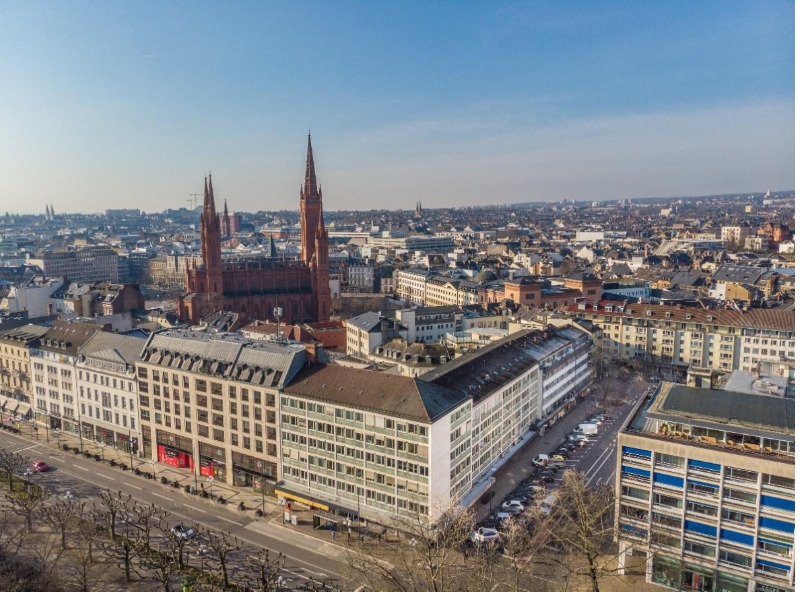 Kleinteilige Büroflächen mit herrlichem Blick über Wiesbaden Kleinteilige Büroflächen mit herrlichem Blick über Wiesbaden