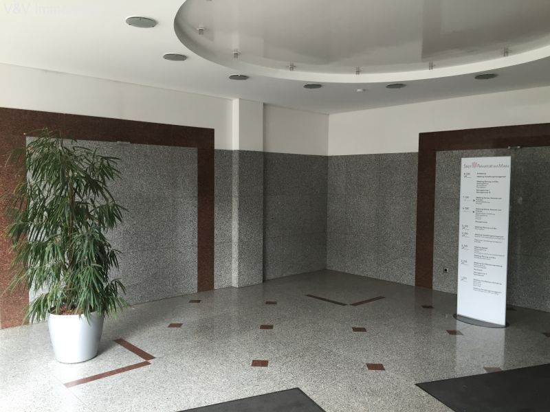 Flexible Büroflächen in verkehrsgünstiger Lage Flexible Büroflächen in verkehrsgünstiger Lage