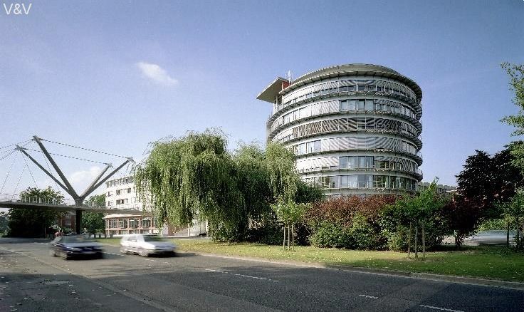 Modernes Bürohaus im Zentrum von Bad Homburg Modernes Bürohaus im Zentrum von Bad Homburg
