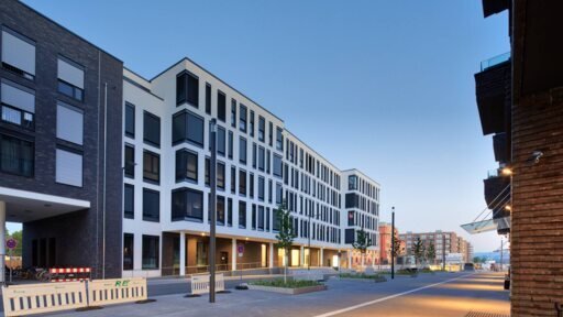 Moderne Büroflächen am Zollhafen Moderne Büroflächen am Zollhafen